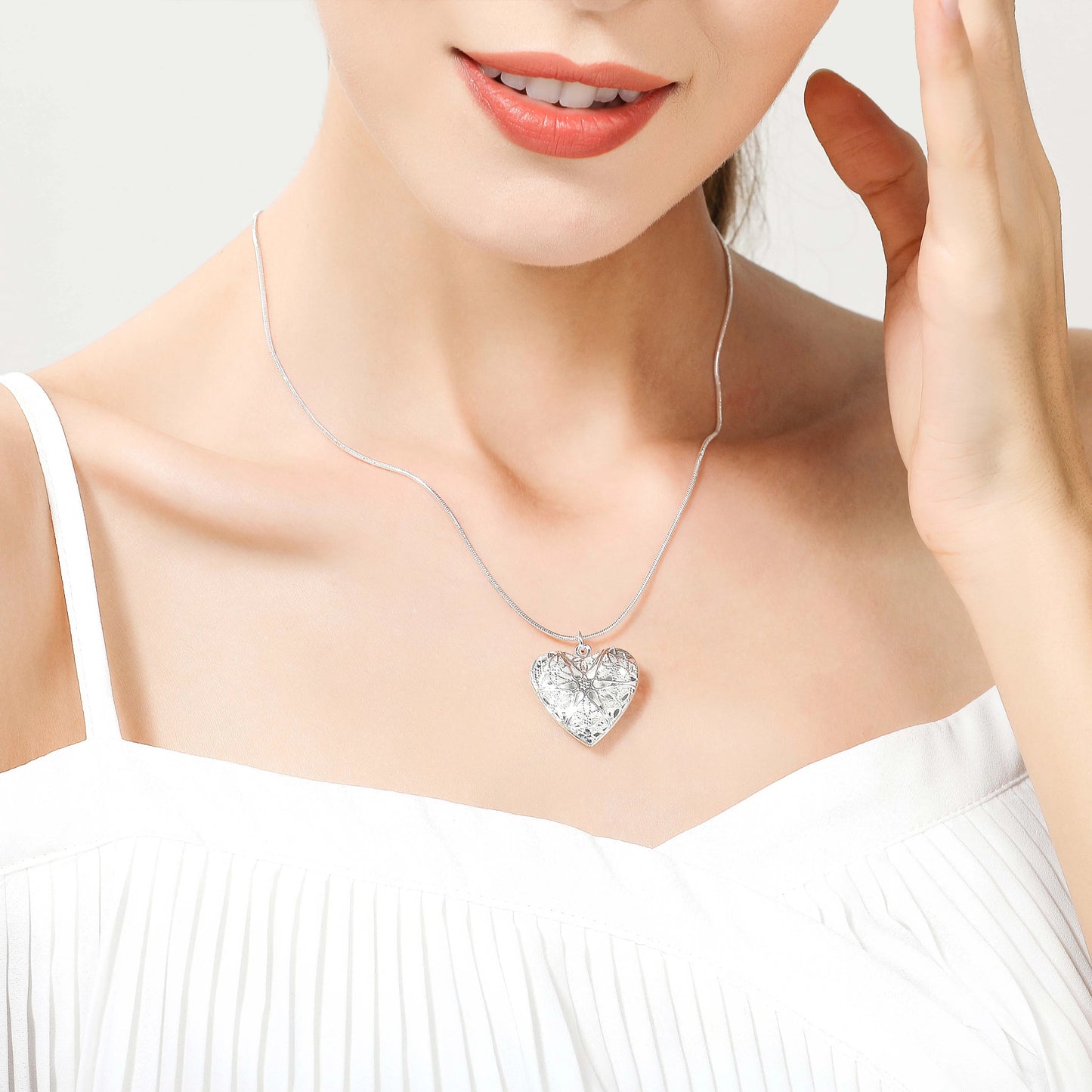 925 Sterling Silver Photo Frame Pendant Necklace Snake Chain For Woman