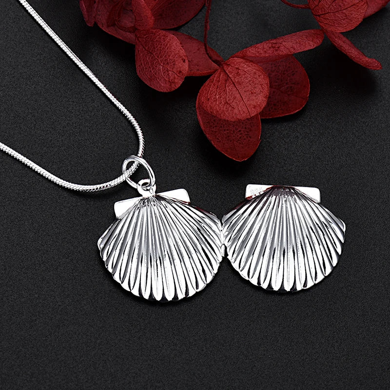 925 Sterling Silver Seashell Photo Open Frame Unisex Necklace