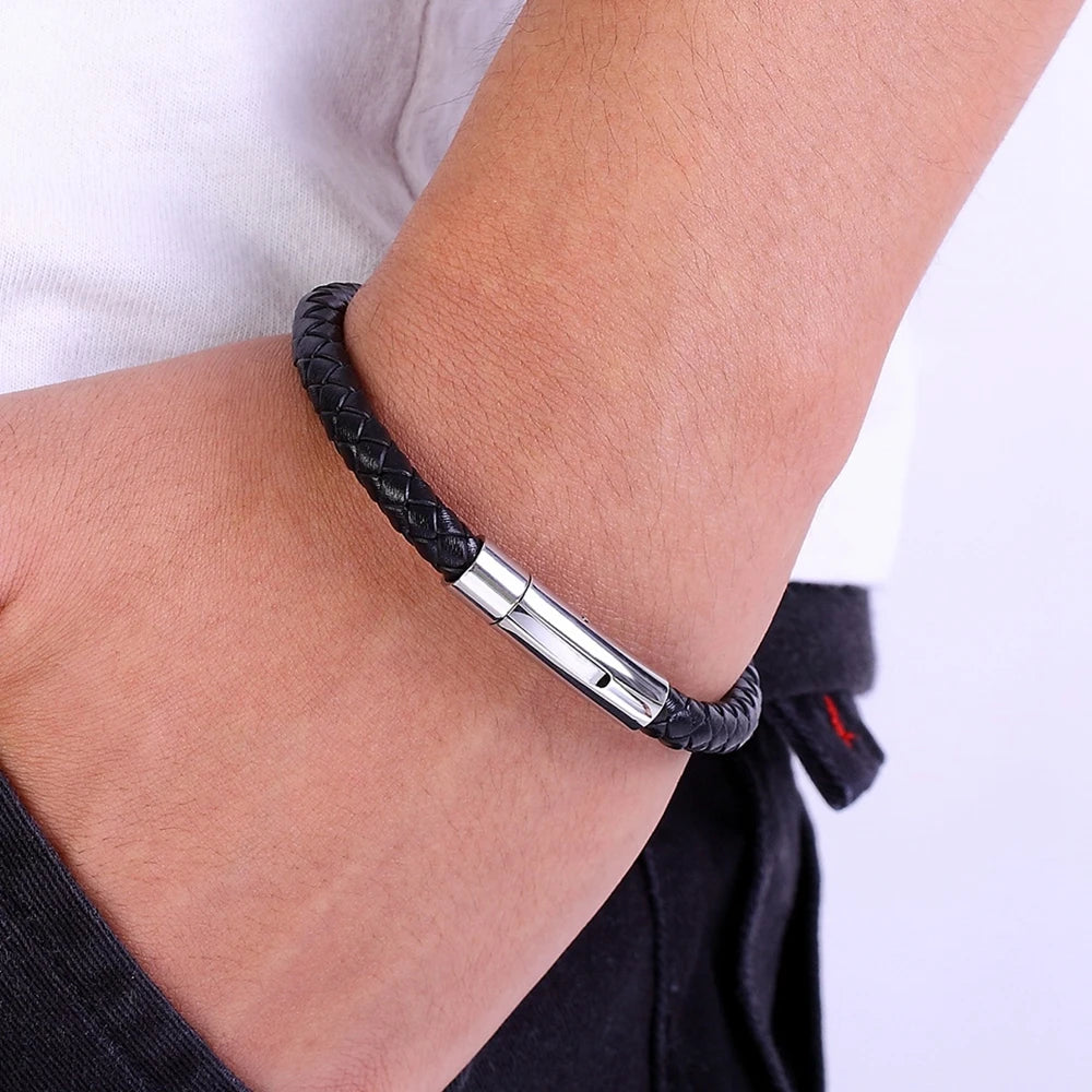 Stainless Steel Button Simple Design Mens Leather Bracelet