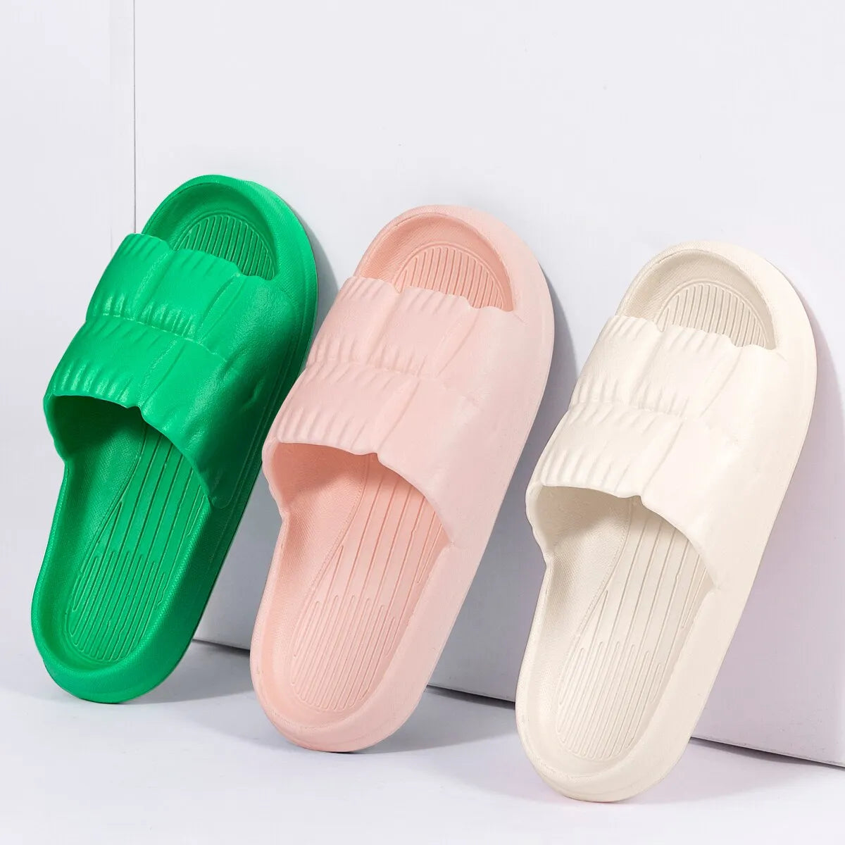 Womens Soft Sole Cloud Slippers Thick Platform