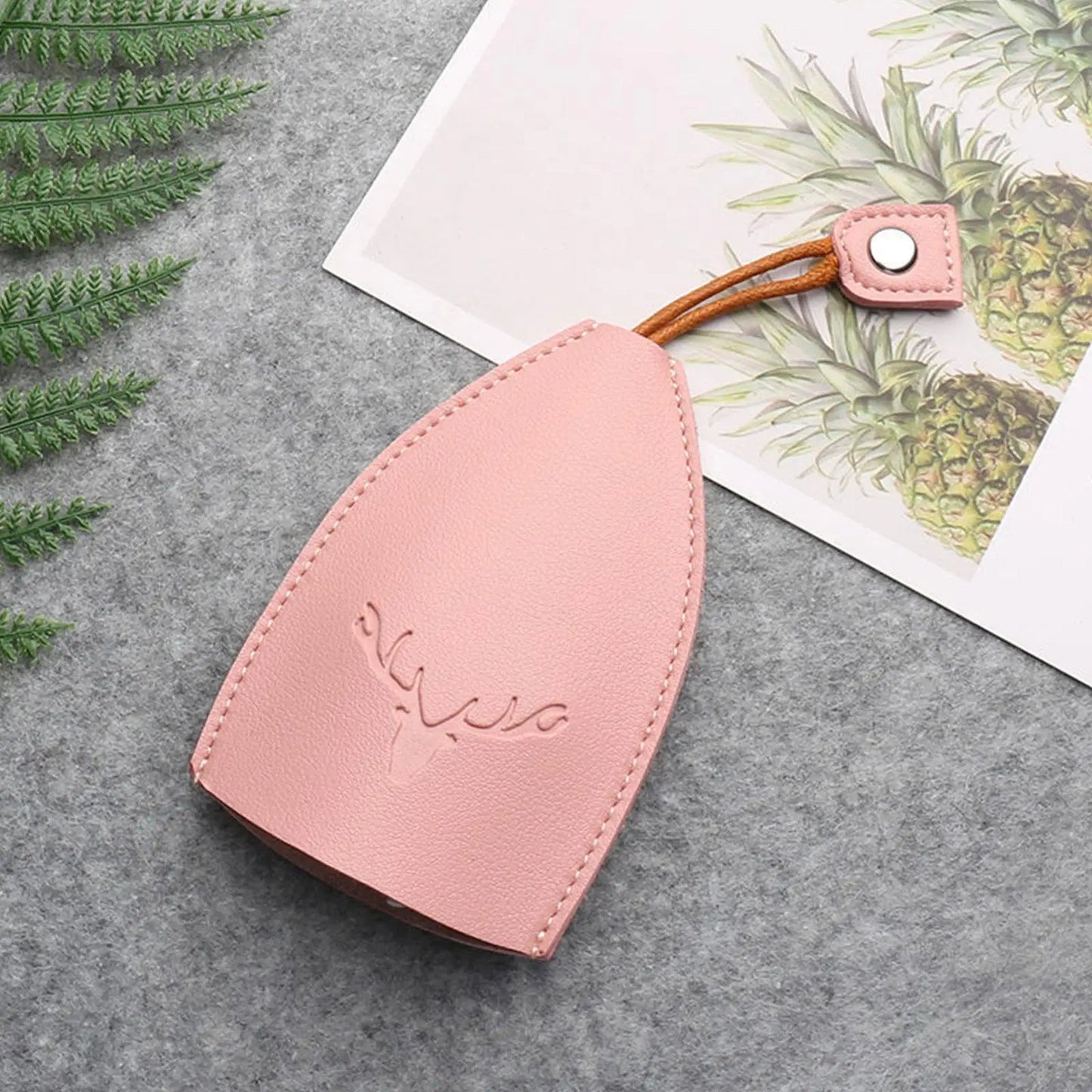 Cute Elk Design PU Leather Keychain Pull Out Key Holder